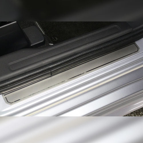 Genuine Sill Protectors - Mitsubishi Outlander | SP042006